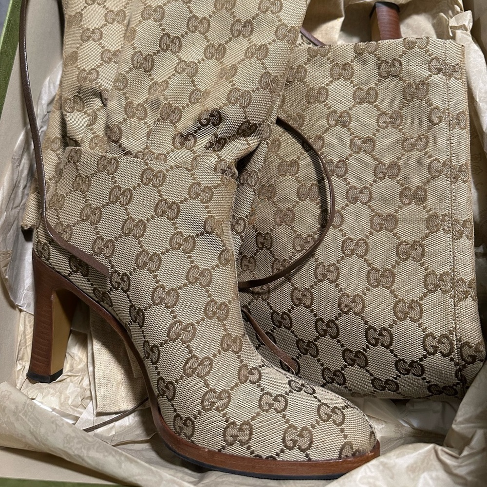 Gucci boots